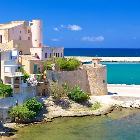Frontemare House & Guest house